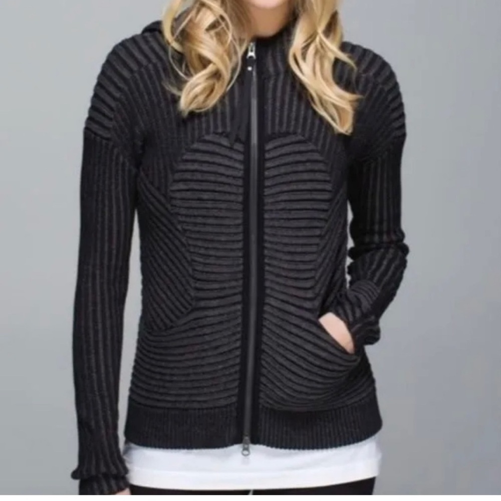 Lululemon athletica Black & Grey Ribbed Women's Hooded Full-Zip Sweater - Picture 14 of 15